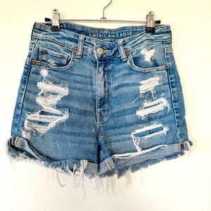 American Eagle Outfitters Mom Shorts Size 6